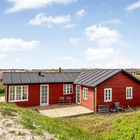 Thine - 250m From The Sea By Interhome Semesterbostad *