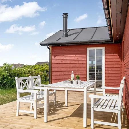 Thine - 250m From The Sea By Interhome *