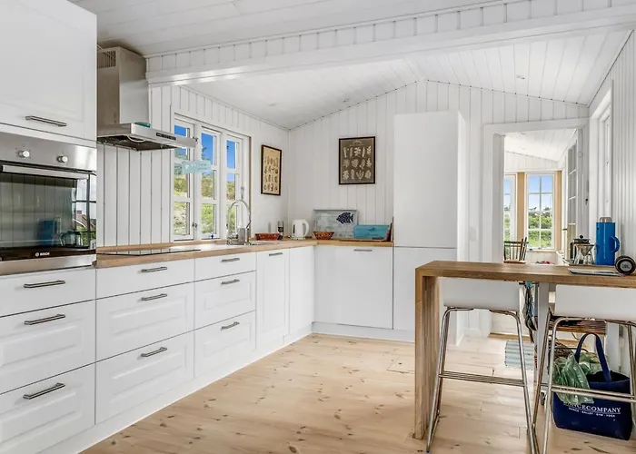 Thine - 250m From The Sea By Interhome Harboør